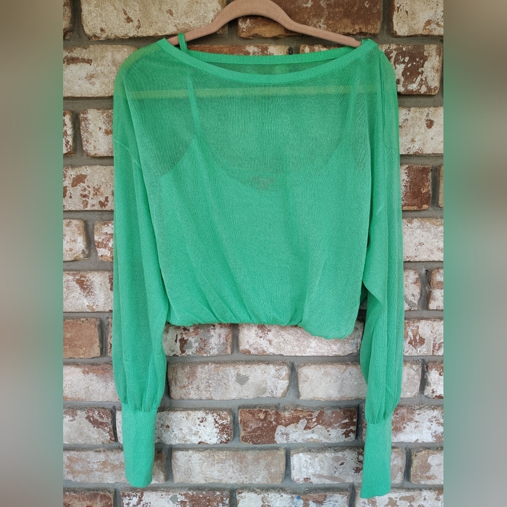 Express NWT Green Sheer Off Shoulder Long Sleeve Cropped Top Sz M Party Casual